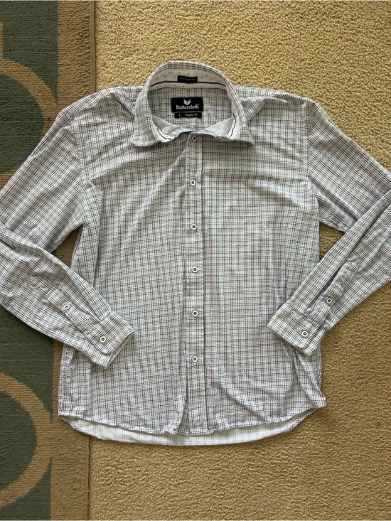 Buttercloth Other - Buttercloth Icy Cotton Regular Fit Button Up